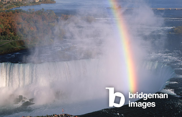 Foto der Niagarafälle - Regenbogen über den kanadischen Horseshoe Falls