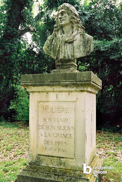 La Grange des Prés : et buste de Molière sous les platanes