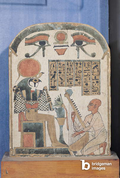 Image - Stèle du harpiste Djedkhonsuiuefankh, Égypte, Troisième période intermédiaire