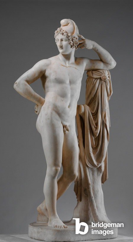 Statue en marbre de Paris : an example of neoclassicsm art