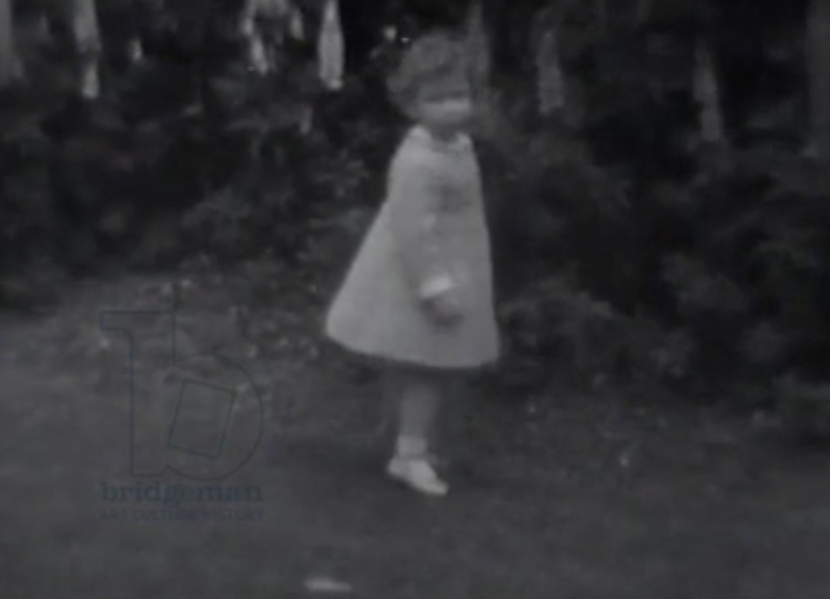 unseen footage of the Queen as a little girl 