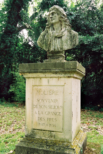 La Grange des Prés: und Büste von Molière unter den Platanen / Bridgeman Images