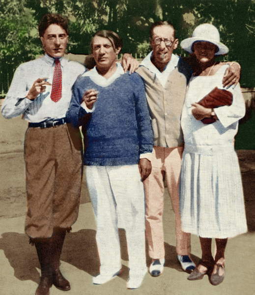 Jean Cocteau, Pablo Picasso, Igor Stravinsky et Olga Picasso, Antibes 1926 / Lebrecht Music Arts / Bridgeman Images