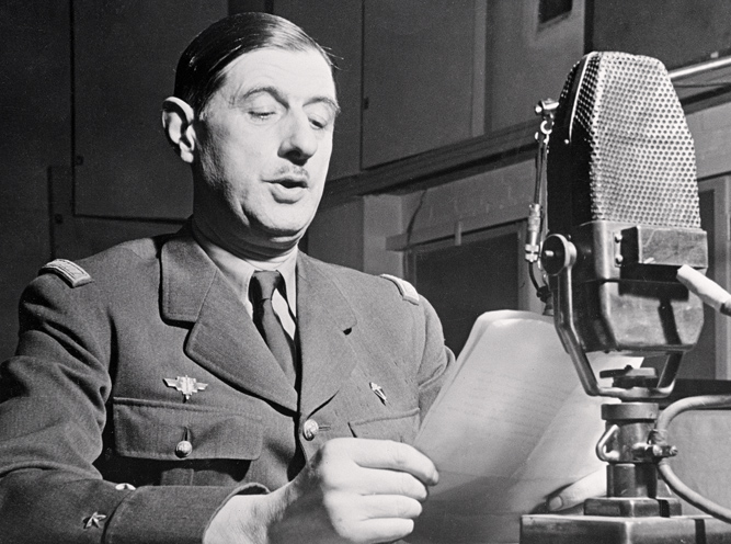 General Charles de Gaulle (1890-1970) making a speech at the BBC in London, 30th October 1941