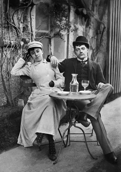 Portrait of a couple of the bourgeoisie taking the aperitif in the Abbey of Septfontaine. Photography around 1886 by Paul Emile Theodore Ducos (1849-1913) / Private Collection / Photo © Leonard de Selva / Bridgeman Images